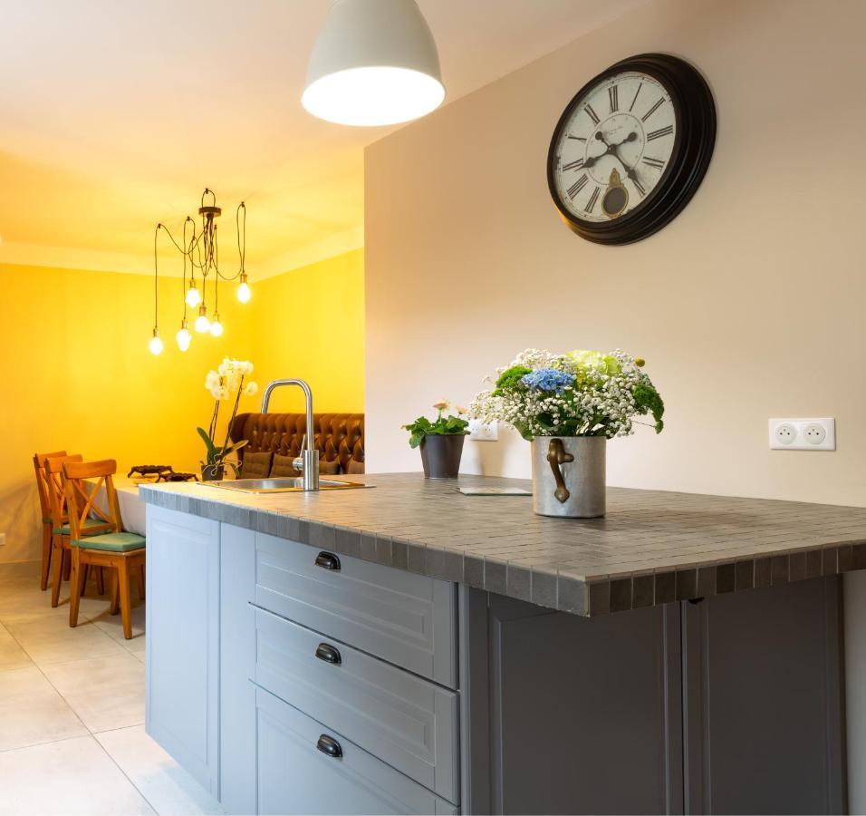 Bed and Breakfast Les Dames-Jeannes Chavot-Courcourt Exteriér fotografie